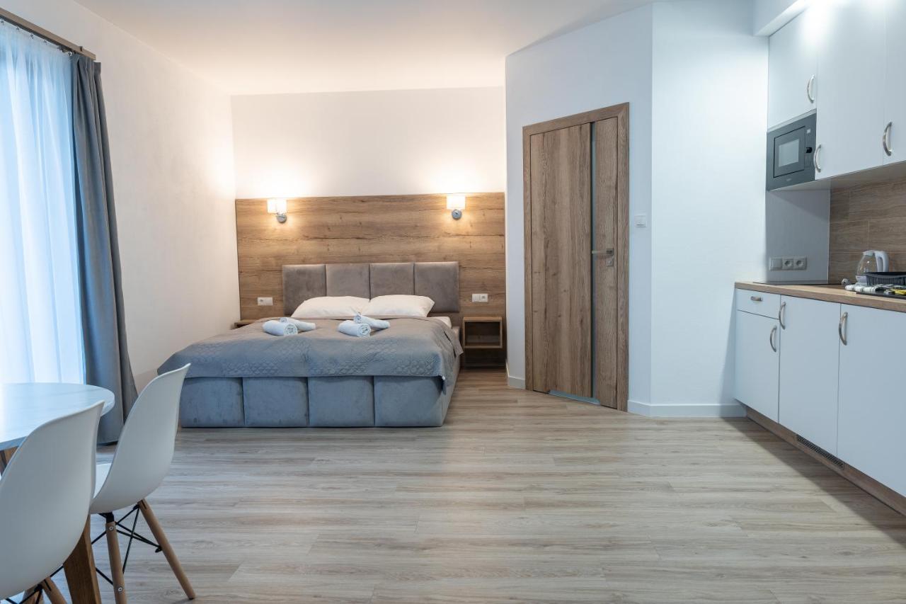 Apartamenty Aspen 卡尔帕奇 外观 照片
